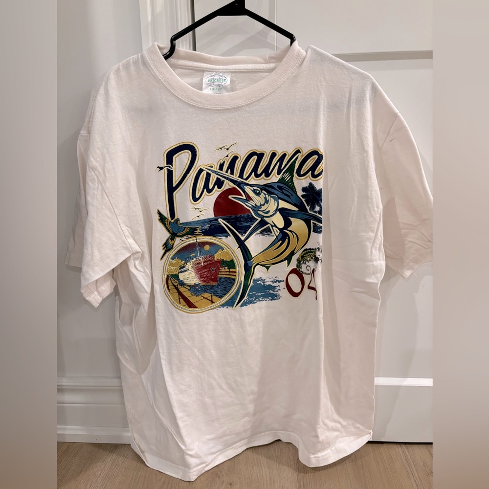 Men’s Size Large Vintage Panama City Swordfish T-shirt - Perfect Condition